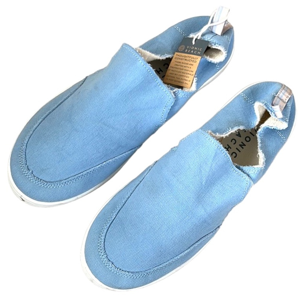 NWT Vionic Beach Canvas Slip-On Sneakers